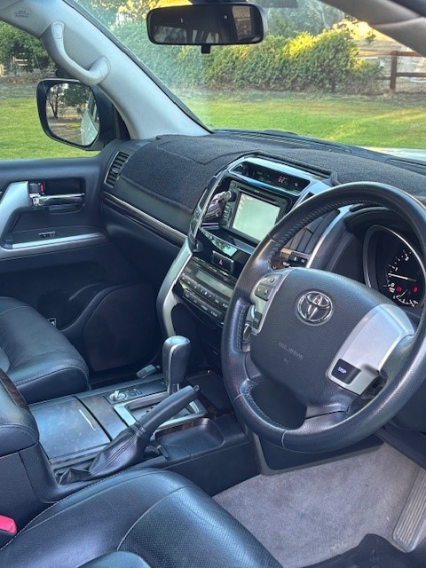 Landcruiser 9